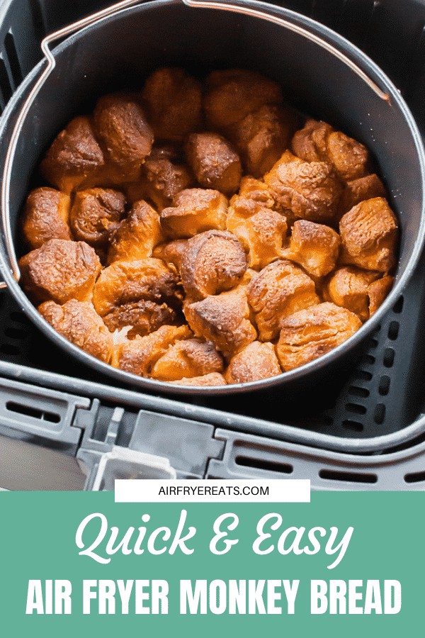 Air Fryer Monkey Bread is the perfect sweet #breakfast treat in a snap! Crunchy on the outside and soft on the inside, it's the best way to start the weekend or a family holiday. #monkeybread #holidays via @vegetarianmamma